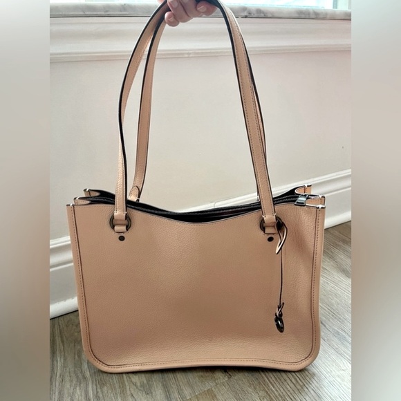 Coach Tyler Carryall Pink/Peach Apricot Pebbled Leather Tote Bag *Missing Tag* - Picture 3 of 12